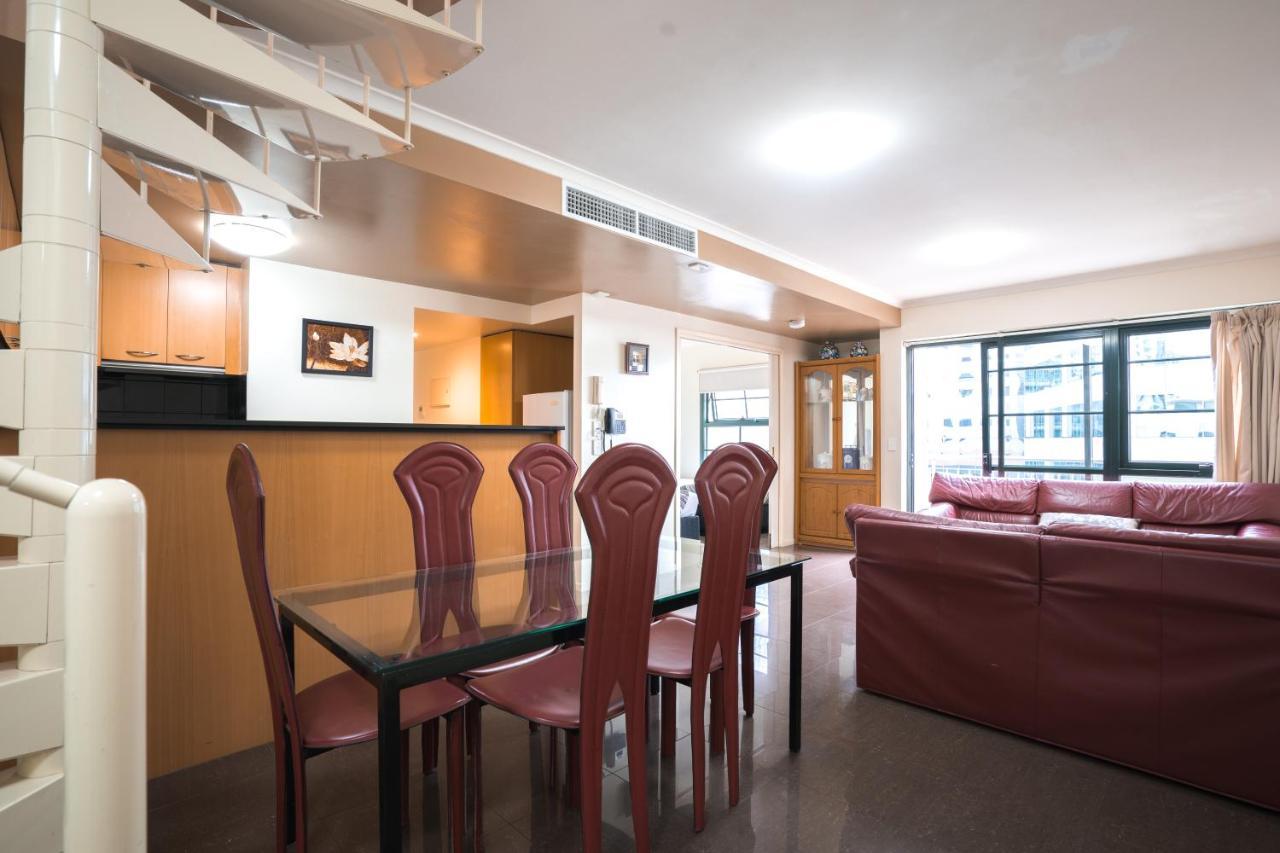Penthouse Four-Bedroom Apartment