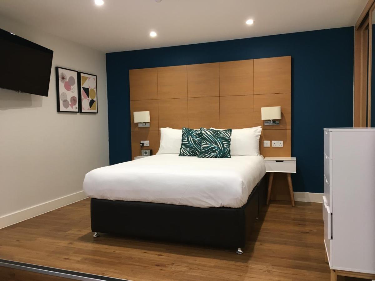 Luxury Studio Apartment