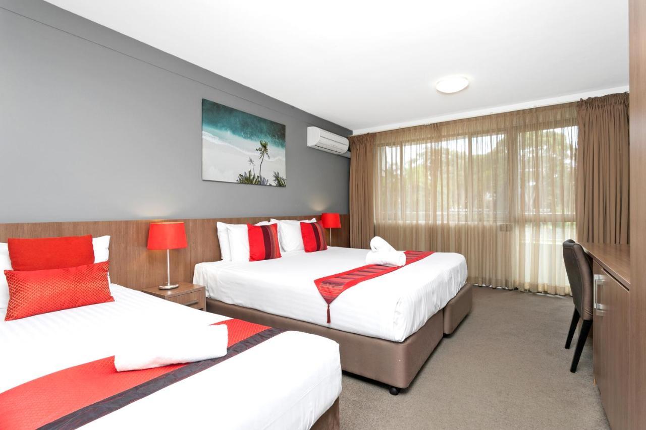 Standard King & Single Room