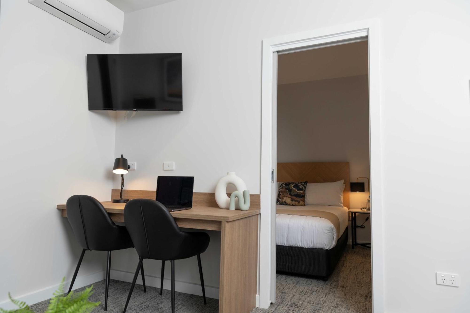 One Bedroom Apartment Free Wifi and Parking