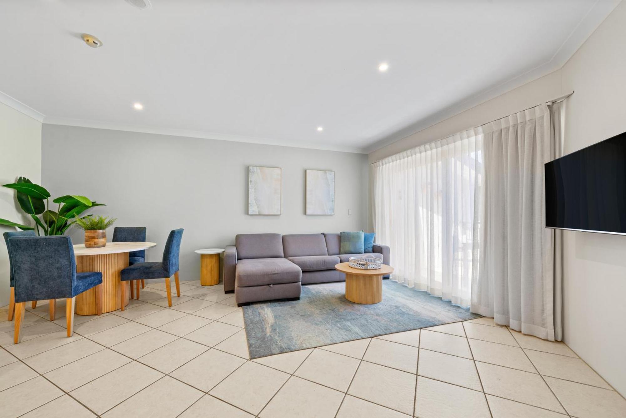 One-Bedroom Apartment,1649018057:JPEG