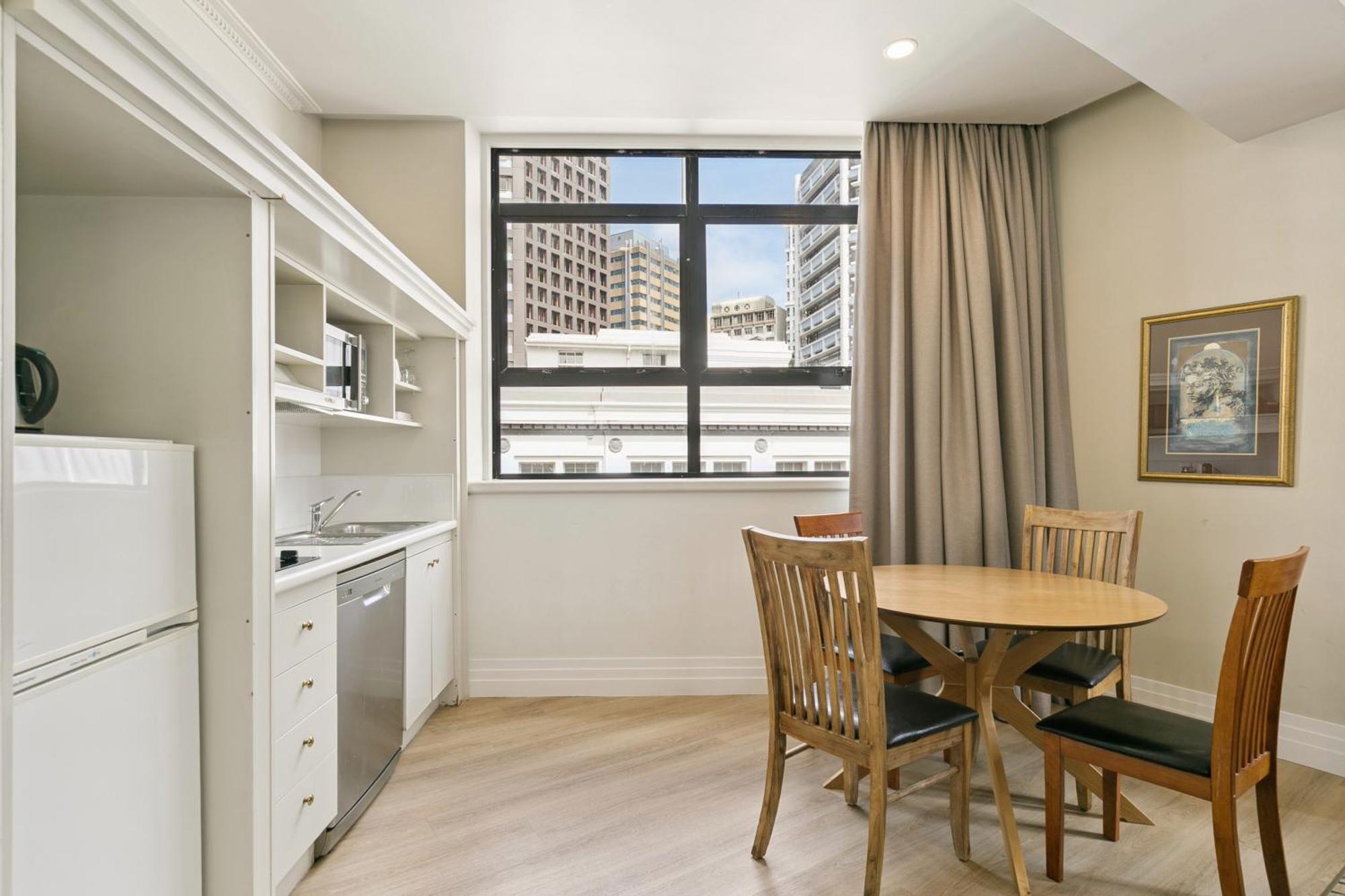 Two-Bedroom Apartment,1730014295:JPEG