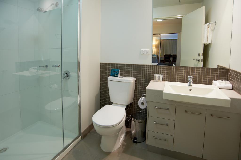 One-Bedroom Apartment,1100306619:JPEG