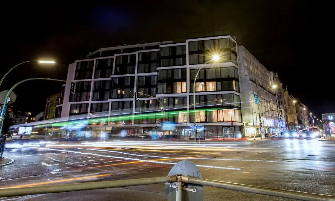 Aeronaut Service Apartments Powered By Pearl 1-1