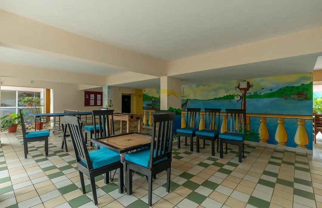 Treehouse Blue, Hotel & Serviced Apartments-1