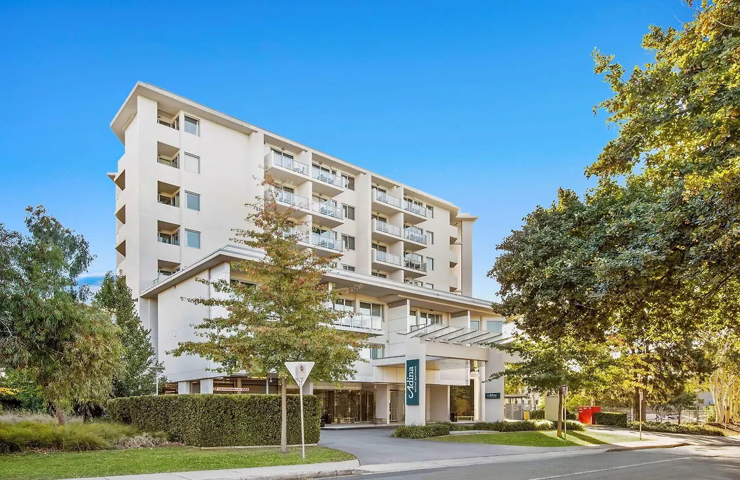 Adina Serviced Apartments Canberra Dickson-1