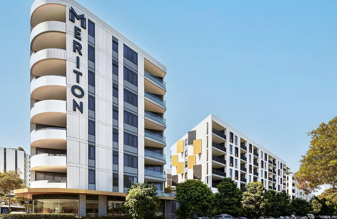 Meriton Suites Sydney Airport-1