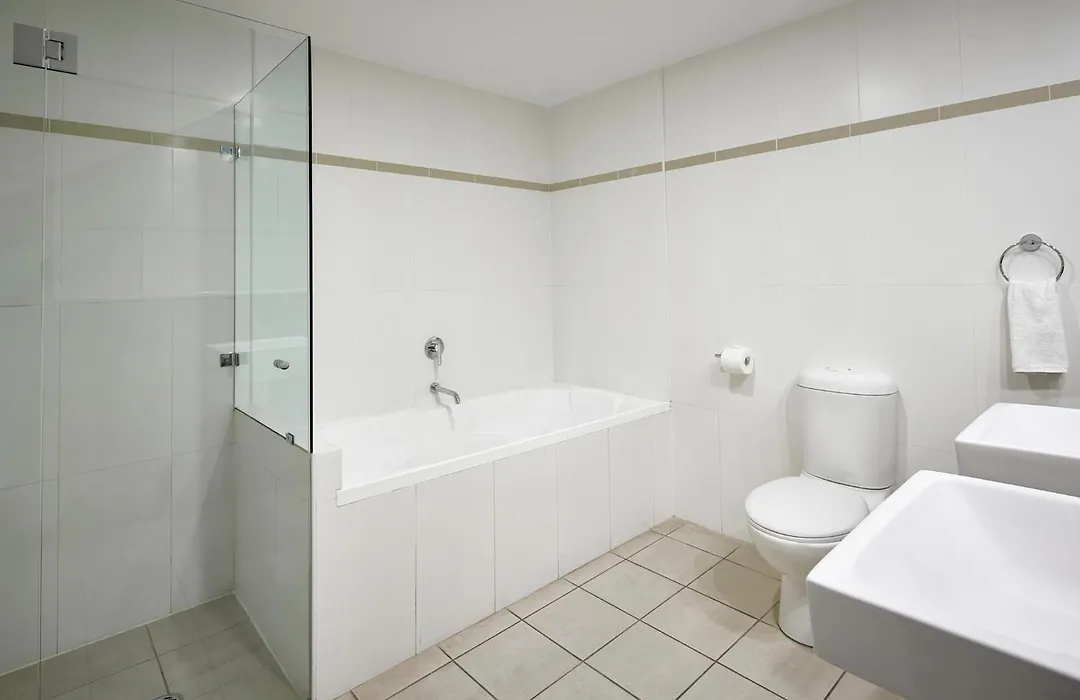 Meriton Suites World Tower, Sydney-1