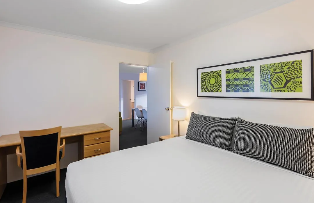 Kingston Gardens Serviced Apartments-1