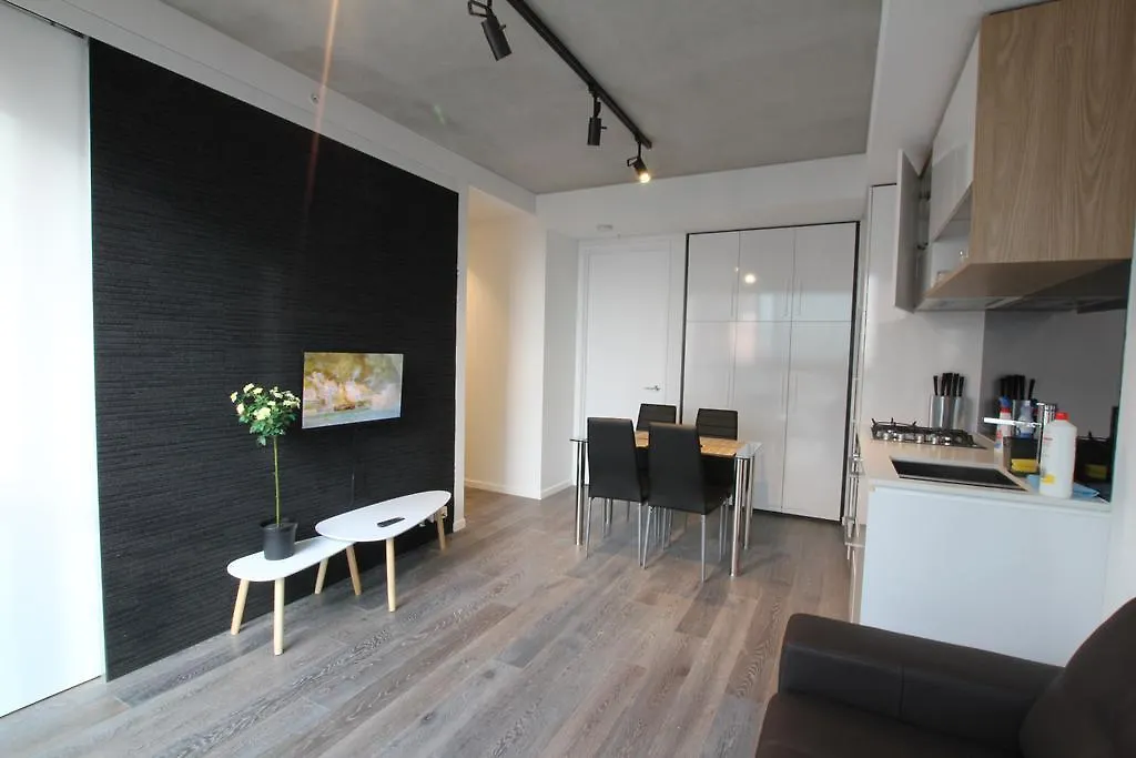 Carlson View Serviced Apartments-1