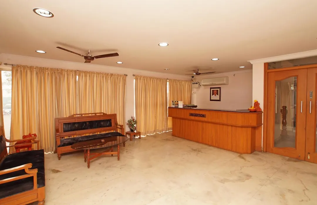 Lloyds Serviced Apartments, Near Music Academy-1