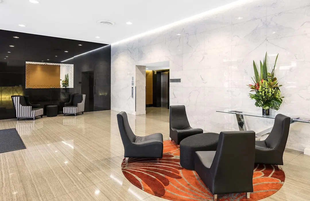 Meriton Suites Adelaide Street, Brisbane-1