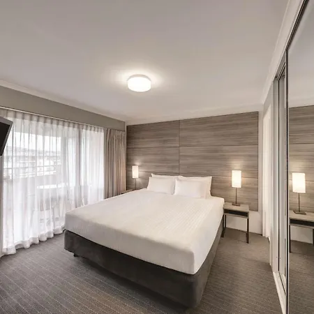 Adina Serviced Apartments Canberra James Court-2