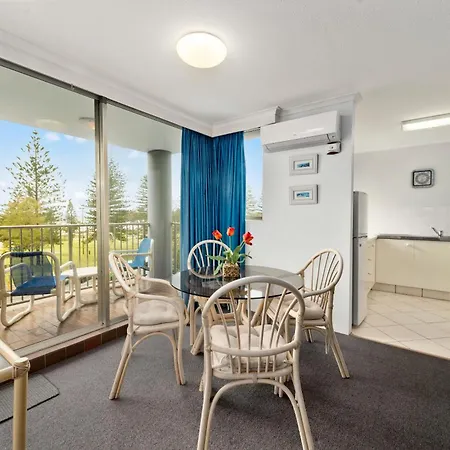 Sandpiper Broadbeach-2