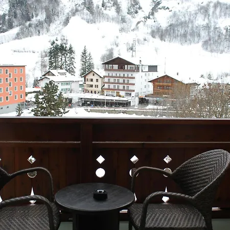 Grichting Hotel & Serviced Apartments-3