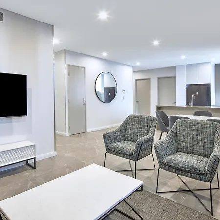Meriton Suites George Street, Parramatta-2