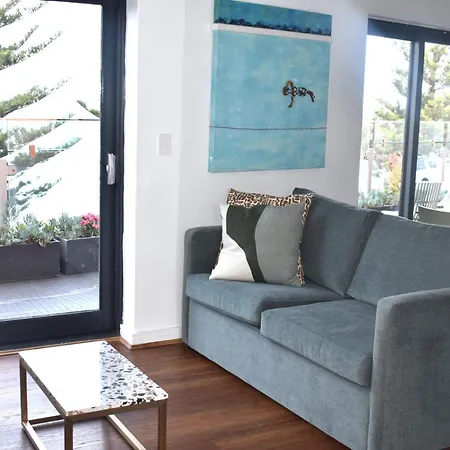 Bondi 38 Serviced Apartments-2