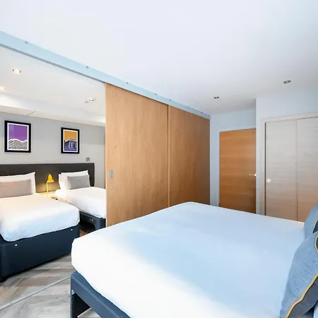 Staycity Aparthotels Edinburgh West End-3