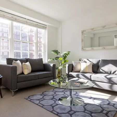 Dolphin House Serviced Apartments-2