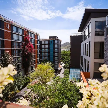 Balcony Courtyard Sriracha Hotel & Serviced Apartments-2