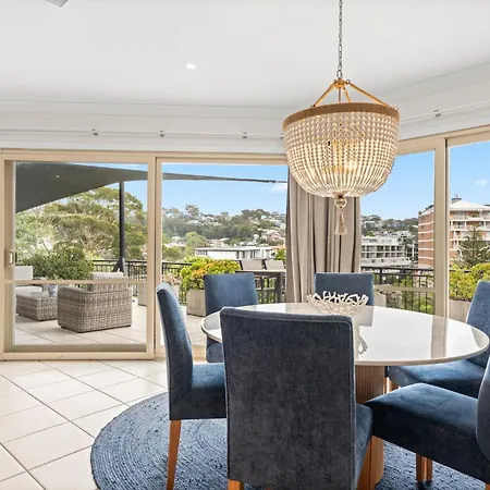 Terrigal Sails Serviced Apartments-3
