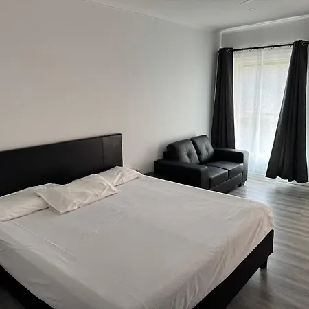 Footscray Motor Inn And Serviced Apartments-3
