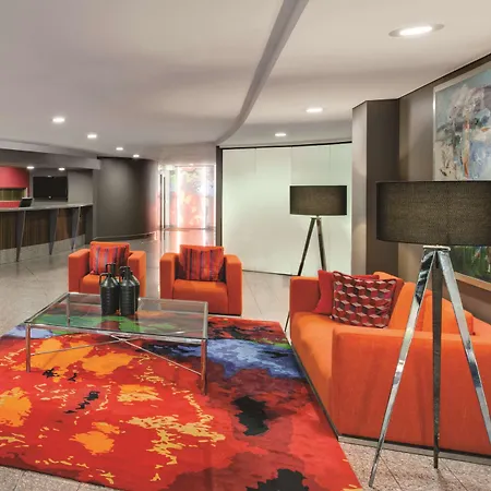 Adina Serviced Apartments Canberra James Court-3
