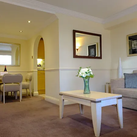 Collingham Serviced Apartments-3