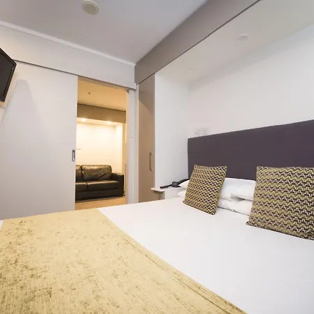 Quest On Johnston Serviced Apartments-3