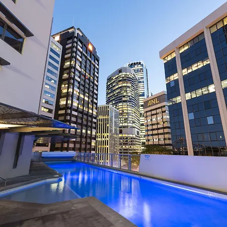 Oaks Brisbane Aurora Suites-2