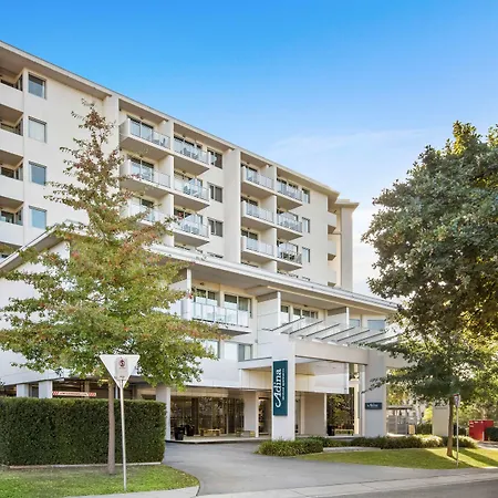 Adina Serviced Apartments Canberra Dickson-3