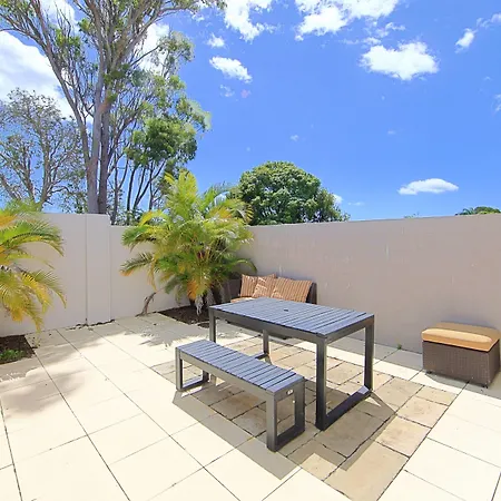 Alexandra Apartments-2