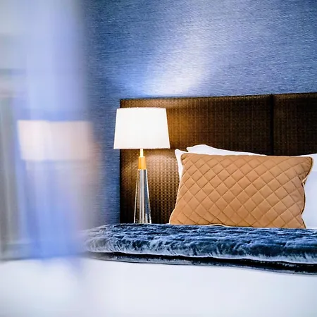 Gilmer Apartment Hotel-3