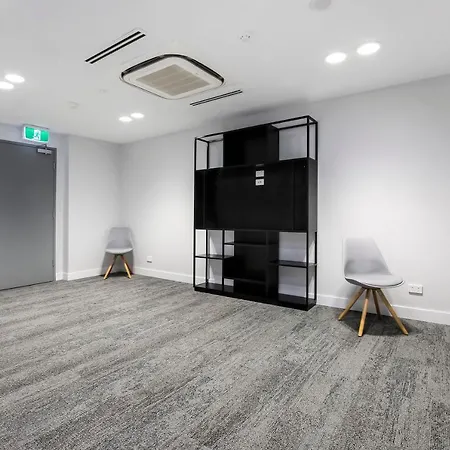 Plum Serviced Apartments Carlton-2