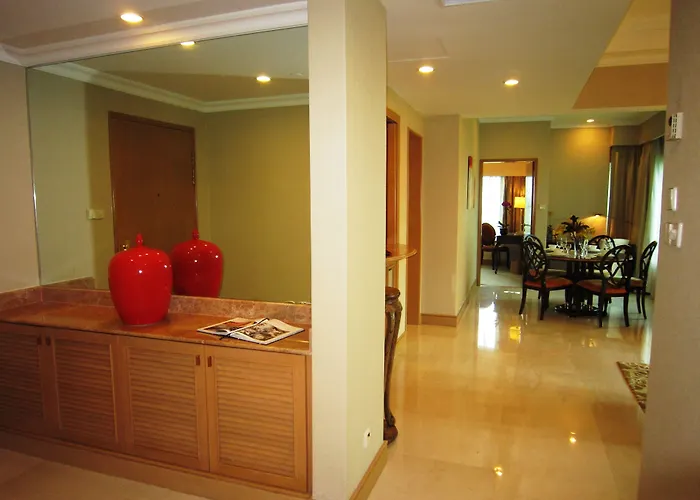 Shangri-La Apartments Singapore