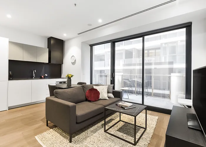 Tyrian Albert Park Lake Melbourne