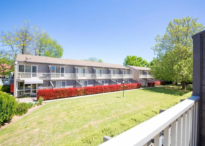 Summer East Apartments Orange